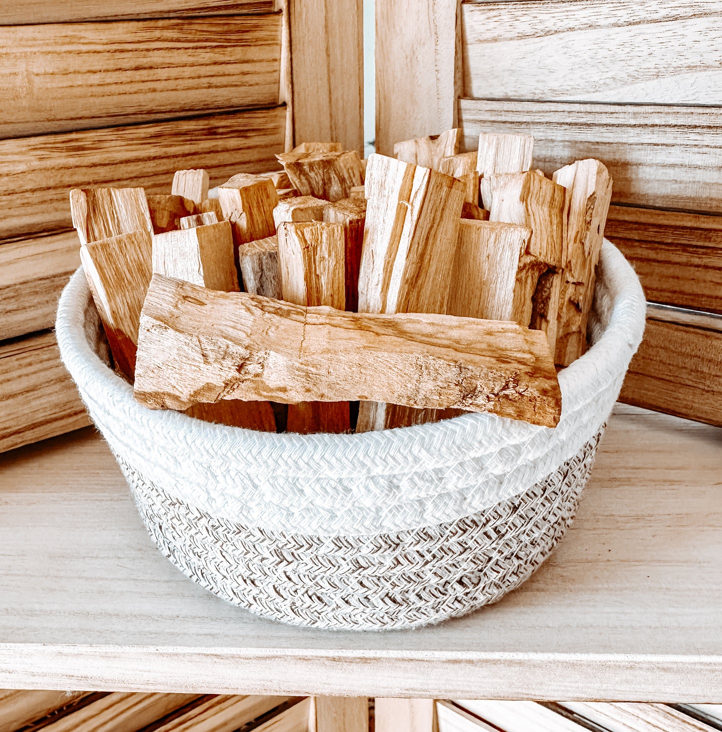 Bâton de Palo Santo (Vendu à l'unité)