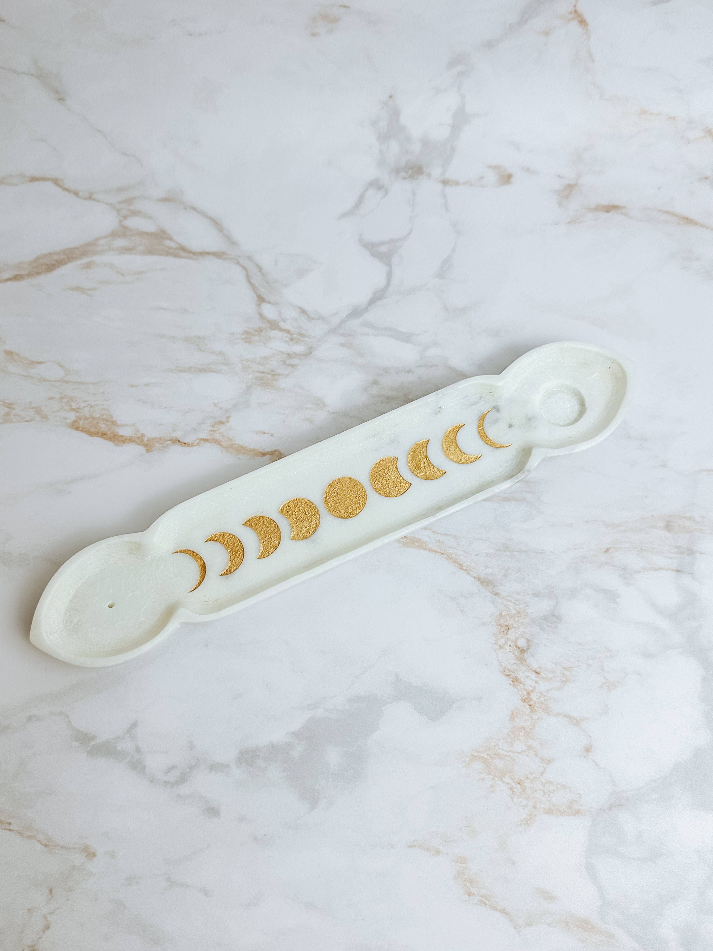 Brûle-Encens Phases de Lune en Marbre Blanc – Porte-Encens & Cônes