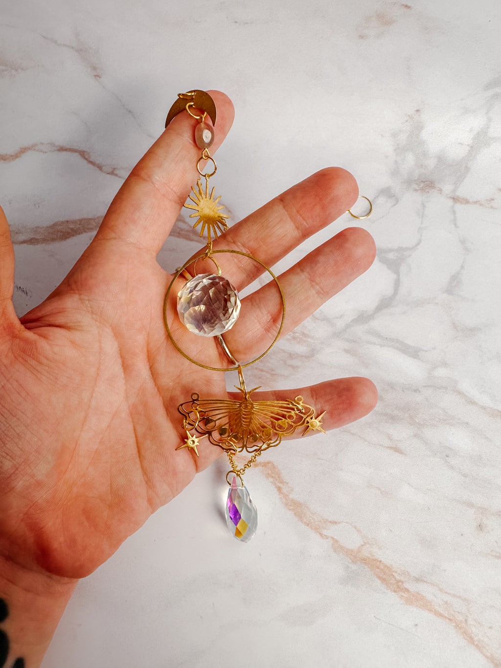 Attrape-soleil Grand papillon doré, lune & cristal