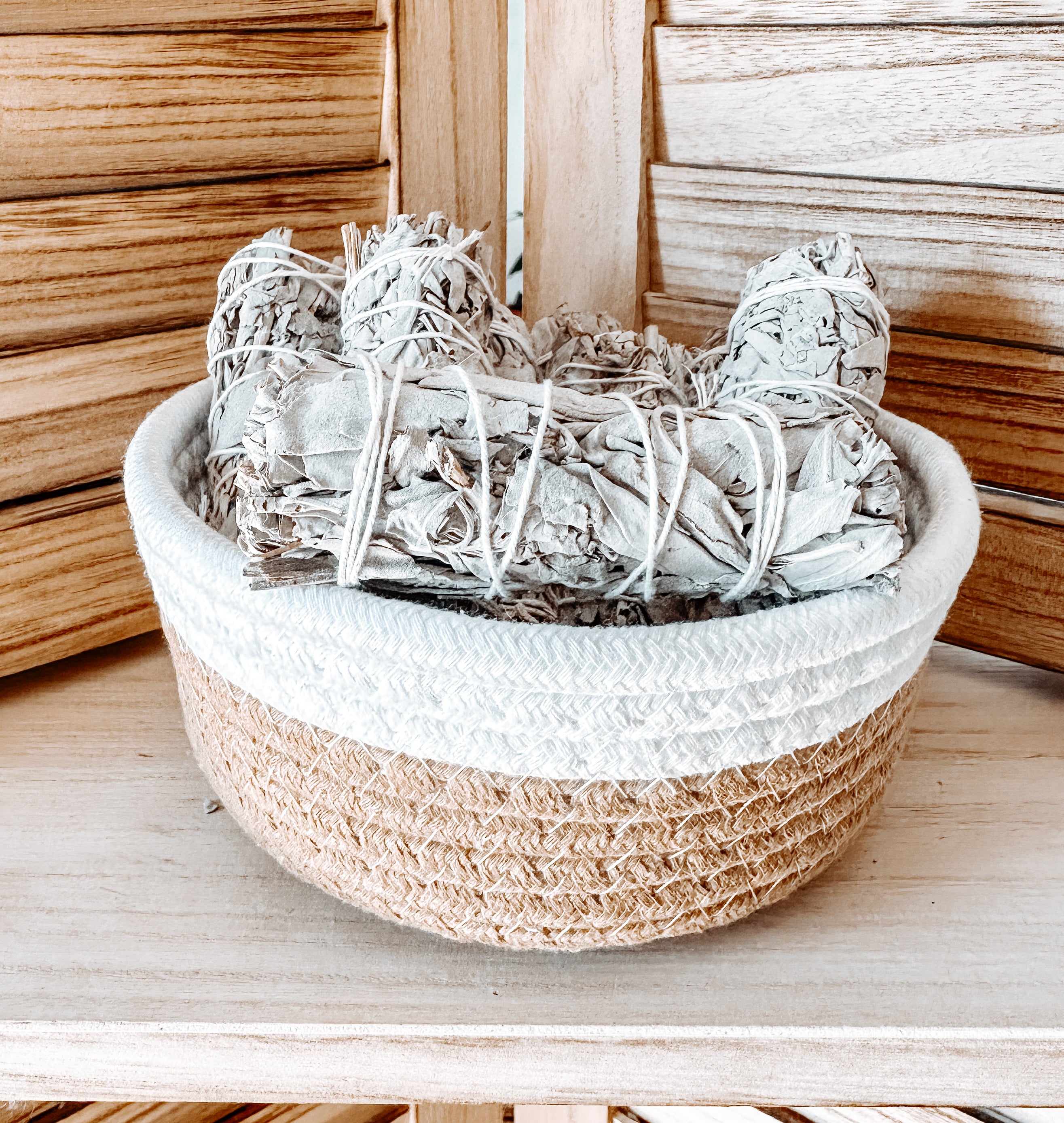 Bâton de Sauge Blanche de Californie – Purification et Énergie Positive (Vendu à l'unité)