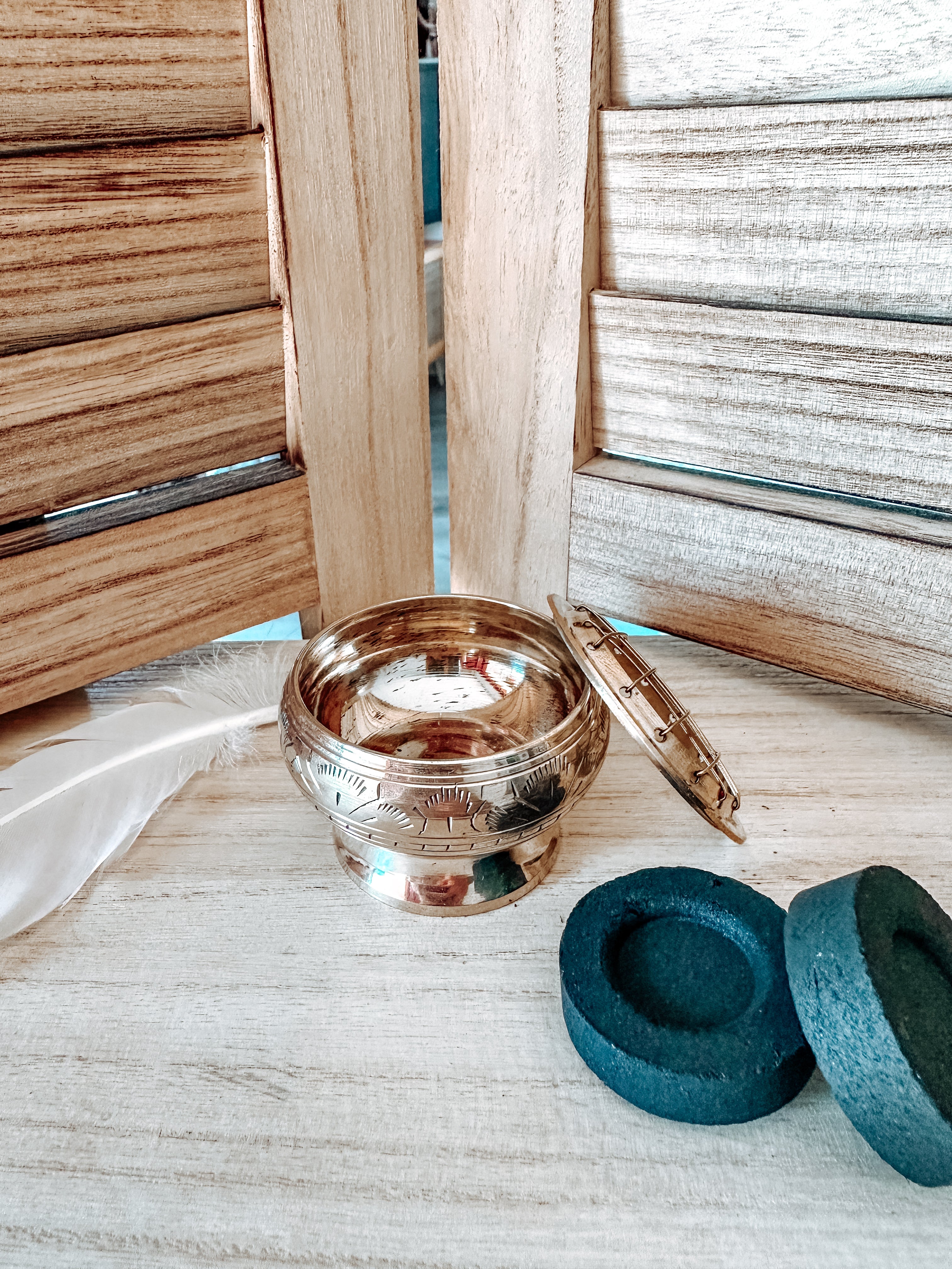 Brûleur en Laiton Gravé avec Grille - Doré