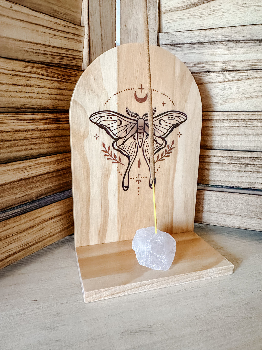 Étagère à Encens en Bois Naturel avec Motif de Papillon de Lune