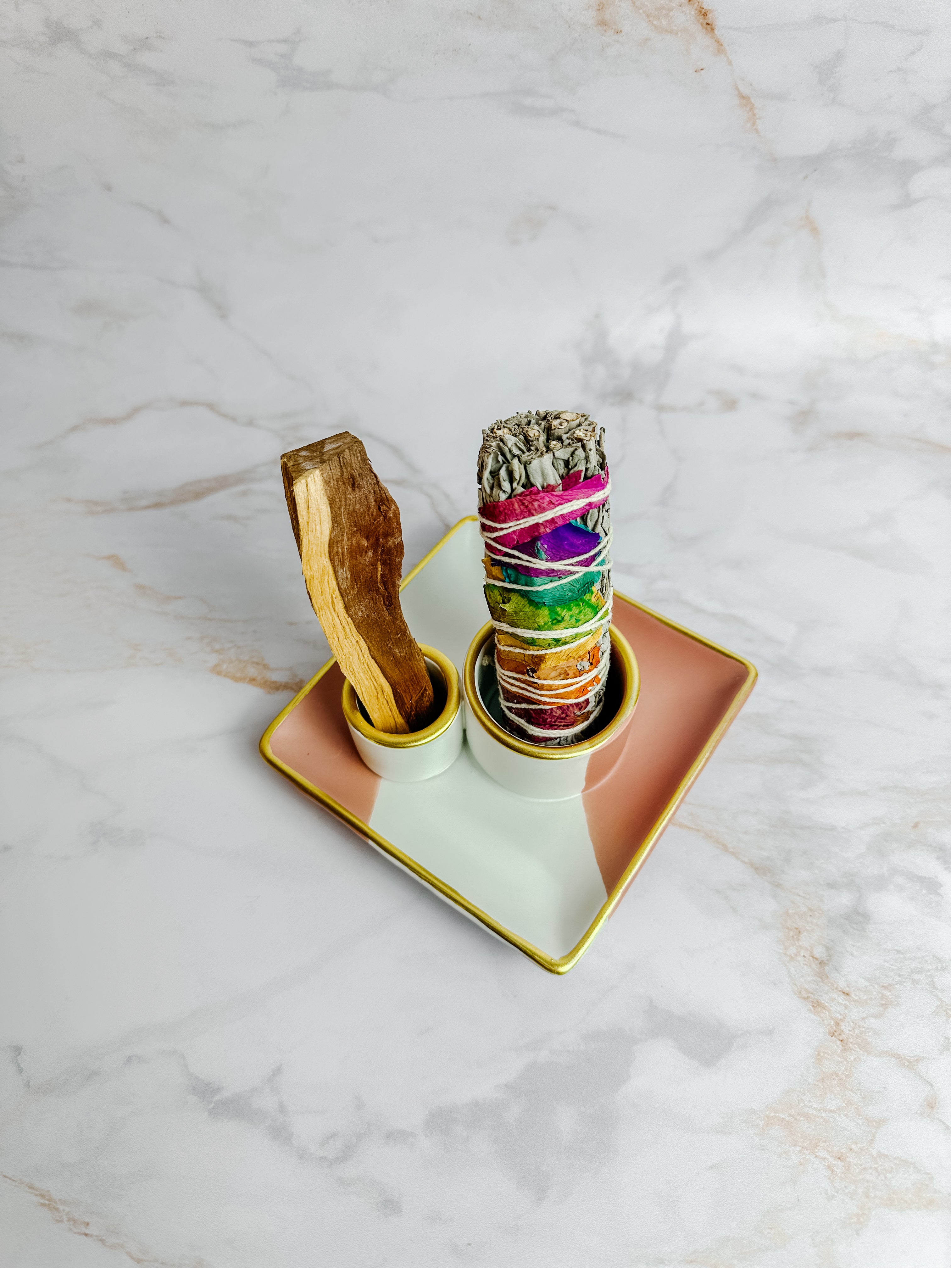 Brûleur en Céramique Sauge & Encens Rose Dorée – Purification Élégante
