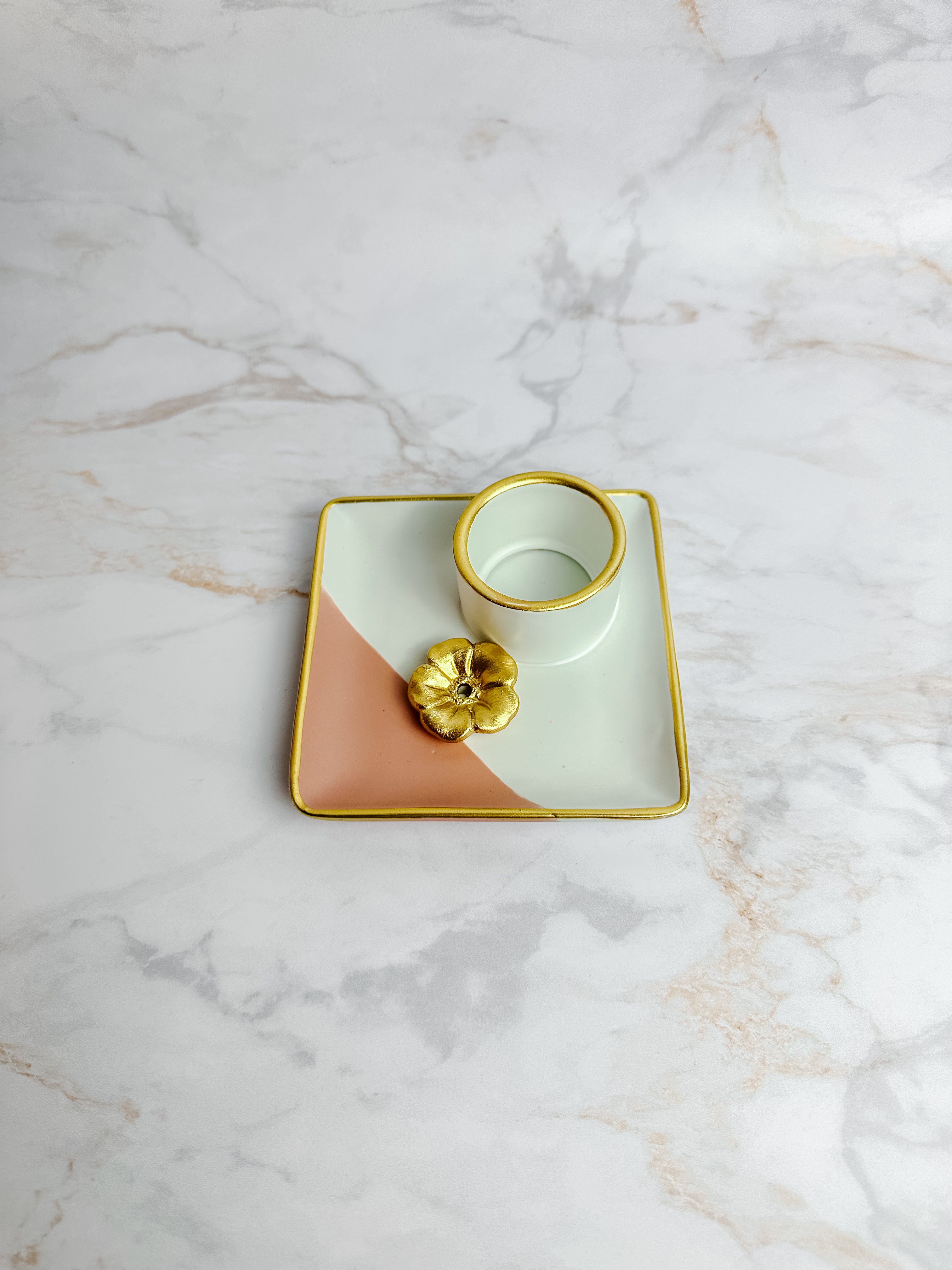 Brûleur en céramique Sauge & Palo Santo – Fleur rose/blanc/or