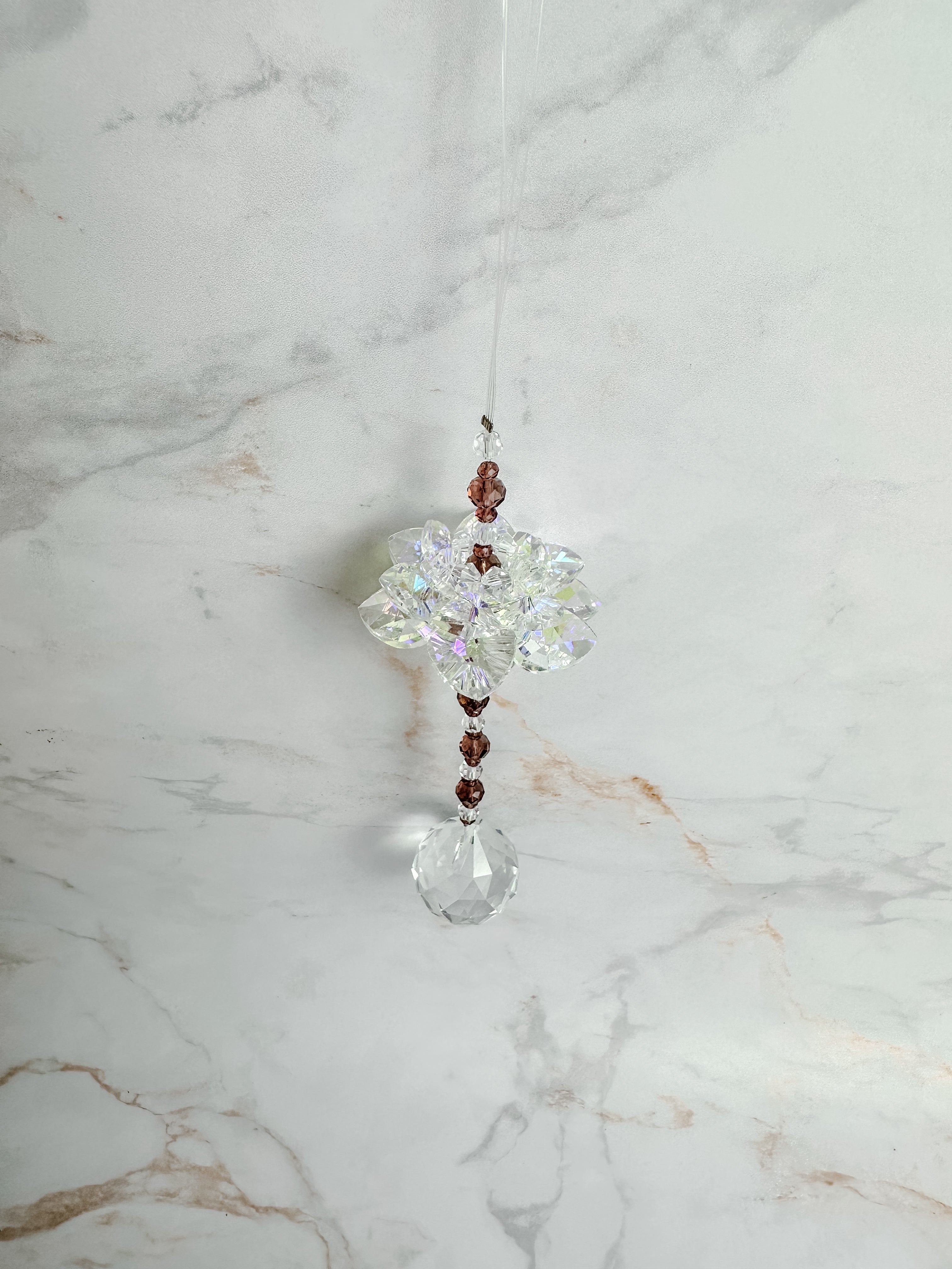 Attrape-soleil Lotus & Sphère Cristal – Équilibre & Harmonie Feng Shui