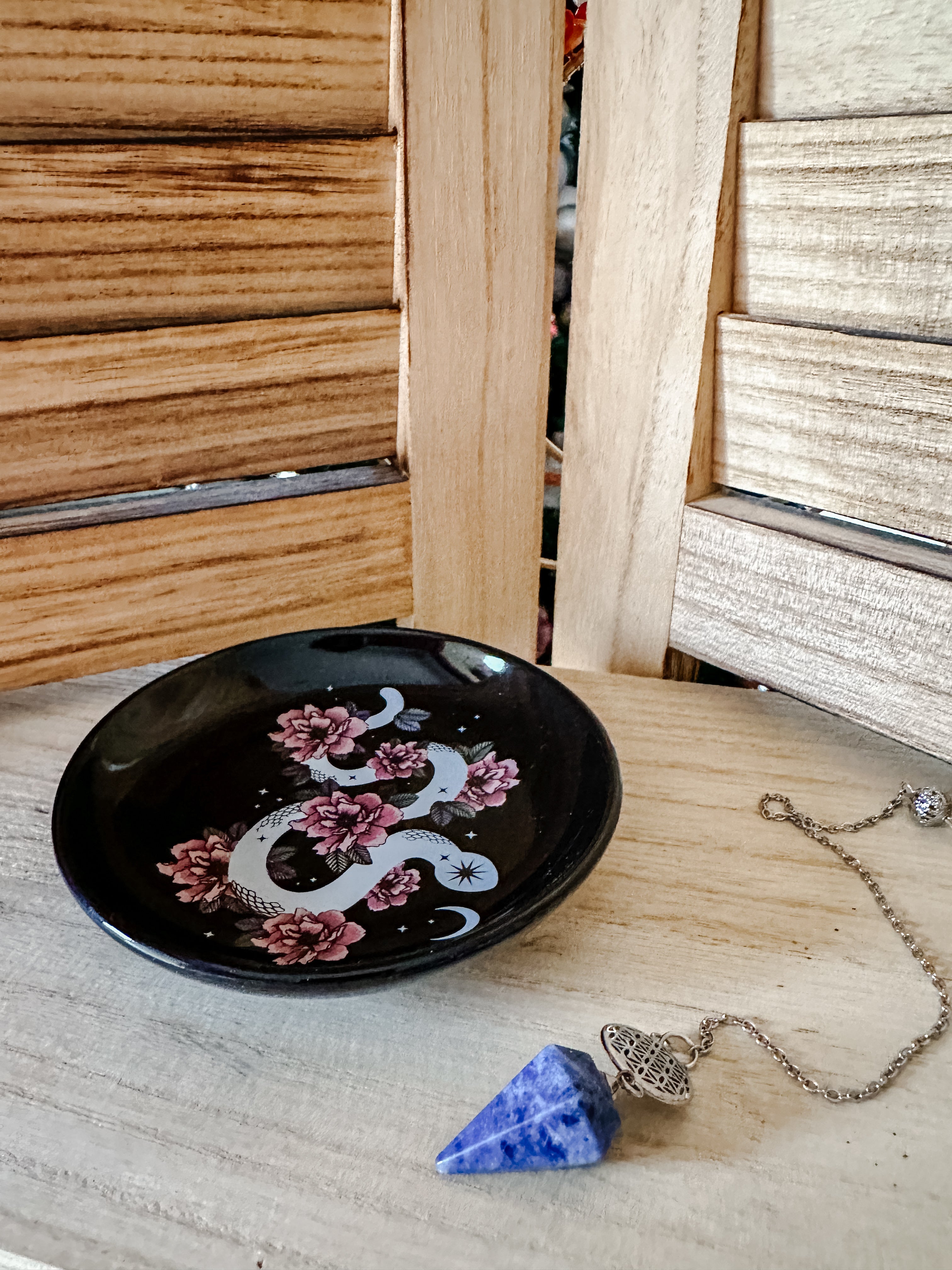 Plat à bijoux Kundalini